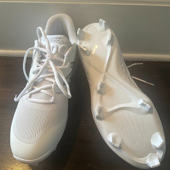 Brand New New Balance Men's Cleats Sz. 10.5 - Picture 3 of 5